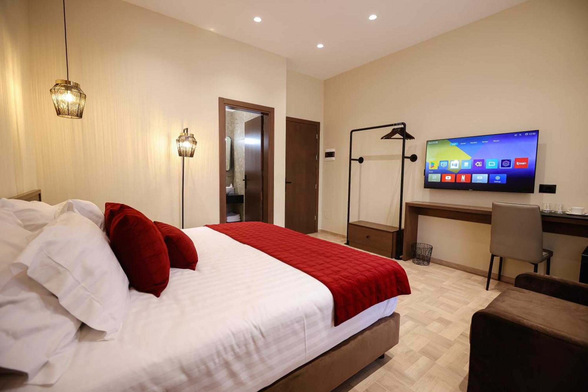 Cloud 5 Blloku Rooms Tirana Extérieur photo