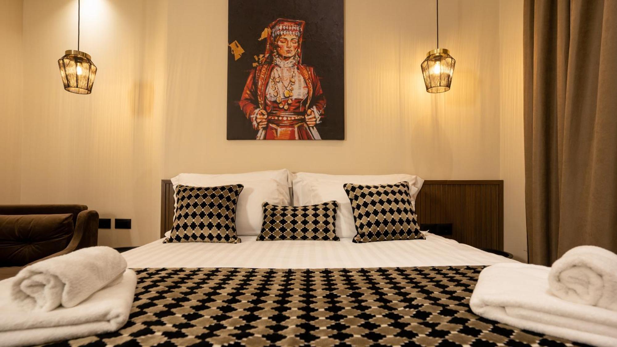 Cloud 5 Blloku Rooms Tirana Extérieur photo